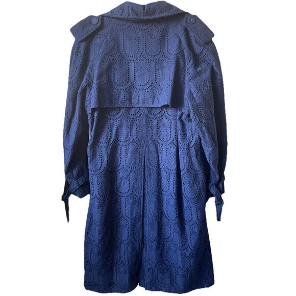 New FARM Rio Navy Blue Pineapple cotton eyelet trench coat size Medium - Picture 8 of 10